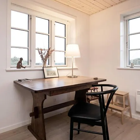 8 Person Holiday In Bl Vand